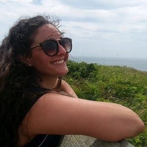 Meet your Posher, Geena